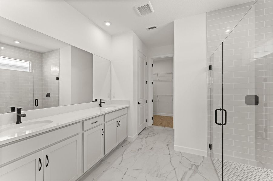 US_SEF_SAGE ELITE_LOT 330_OWNERS BATH US_SEF_SAGE ELITE_LOT 330_OWNERS BATH