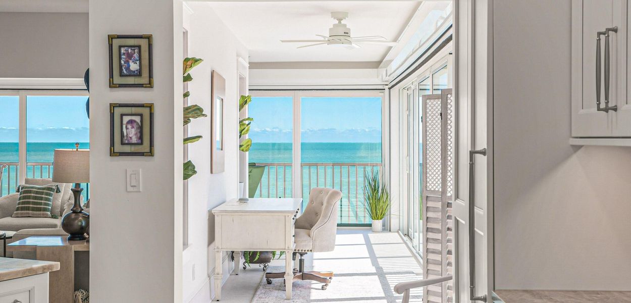 Ocean Balcony Ocean Balcony