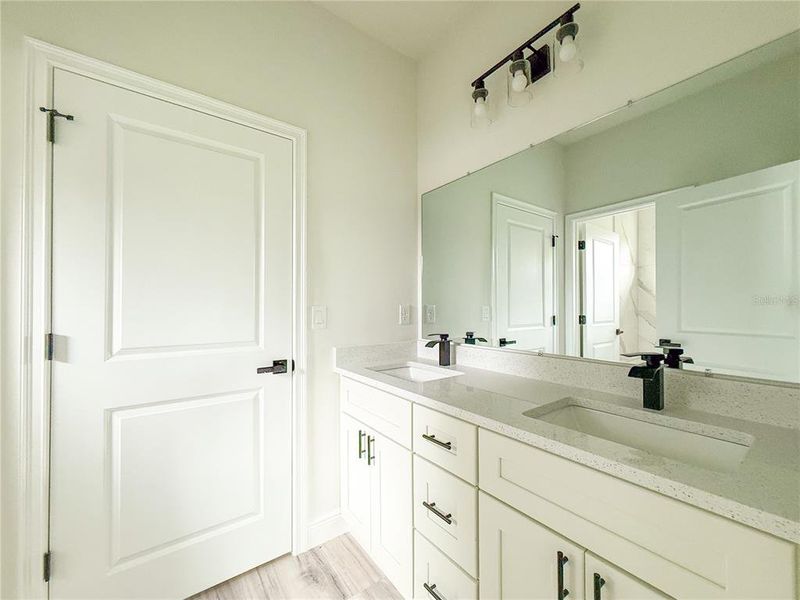 Furnished interior view inside a new home in , Ocala (Image 10).