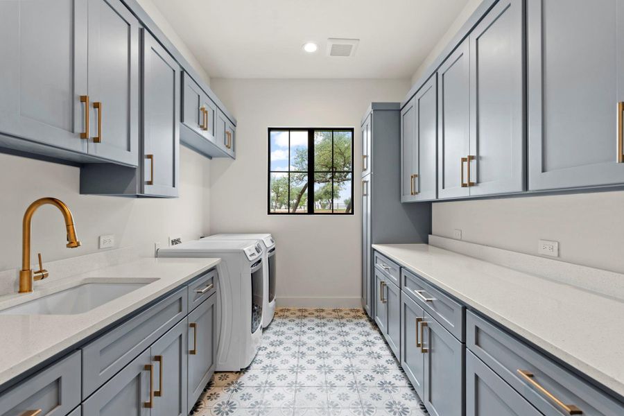 Furnished interior view inside a new home in , Dripping Springs (Image 25).