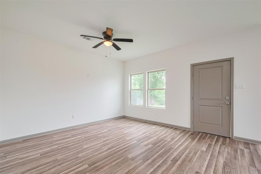 Image 24 of a home in . Image 24 of a home in .