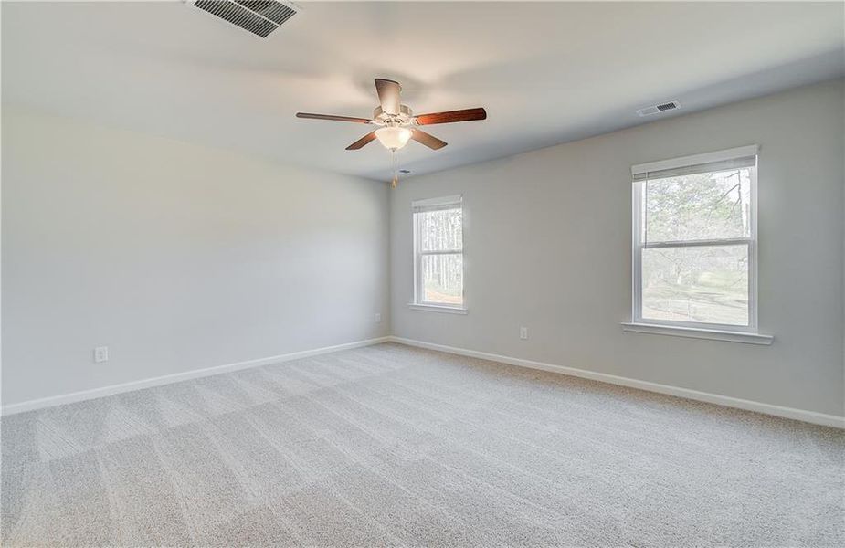 Spacious, unfurnished interior of a new home in Bowers Farm, McDonough (Image 25).