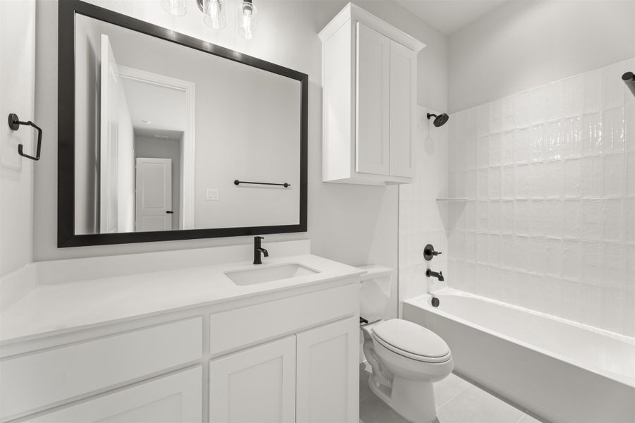 Representative furnished interior of a home built from the Wakefield by Windsor Homes in Nelson Lake Estates, Rockwall (Image 7).