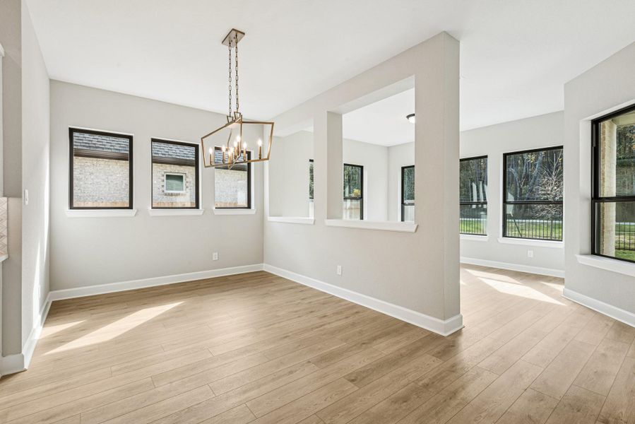 Spacious, unfurnished interior of a new home in ARTAVIA 65' Homesites, Conroe (Image 26).