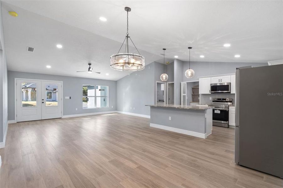 Spacious, unfurnished interior of a new home in , North Port (Image 25).