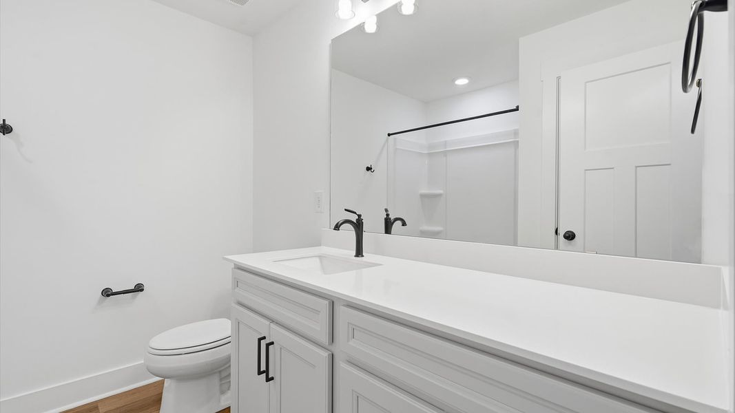 Well-appointed full bath with high standards of craftsmanship and everyday function at Silo Ridge Well-appointed full bath with high standards of craftsmanship and everyday function at Silo Ridge