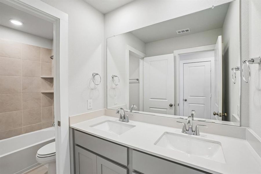 Furnished interior view inside a new home in Ambergrove, Royse City (Image 9).