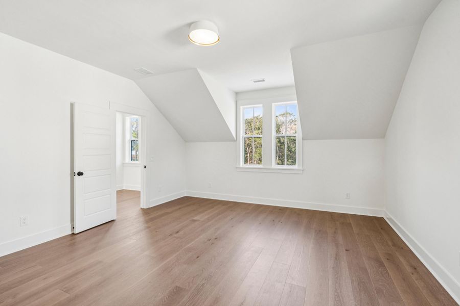 Spacious, unfurnished interior of a new home in , Johns Island (Image 48).