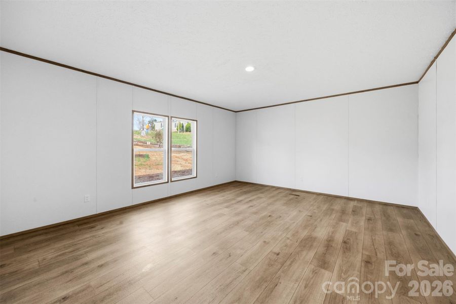 Spacious, unfurnished interior of a new home in , Mooresville (Image 29).