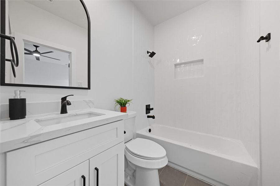 Furnished interior view inside a new home in , Houston (Image 10).