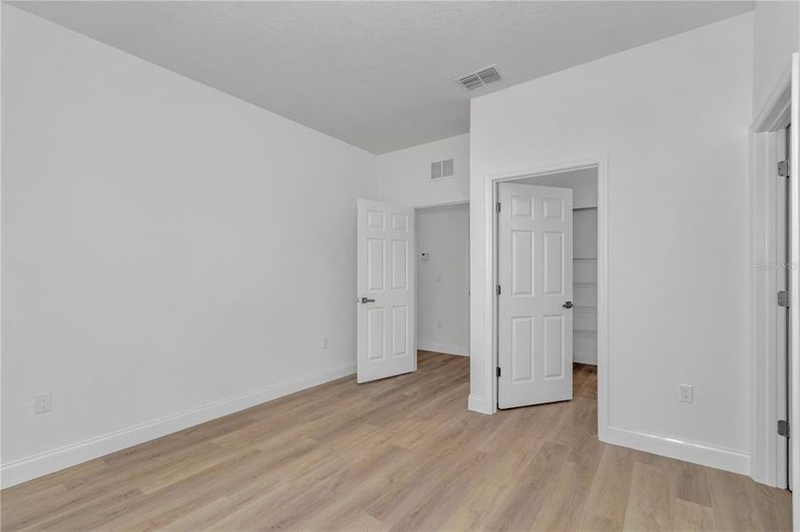 Spacious, unfurnished interior of a new home in , Citrus Springs (Image 35). Spacious, unfurnished interior of a new home in , Citrus Springs (Image 35).