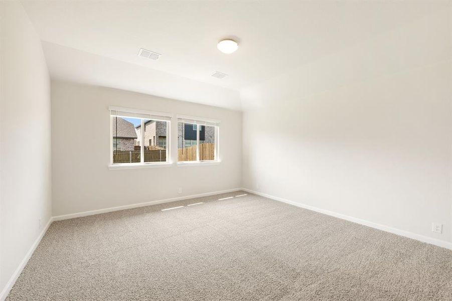 Spacious, unfurnished interior of a new home in Godley Ranch Elements, Godley (Image 26).