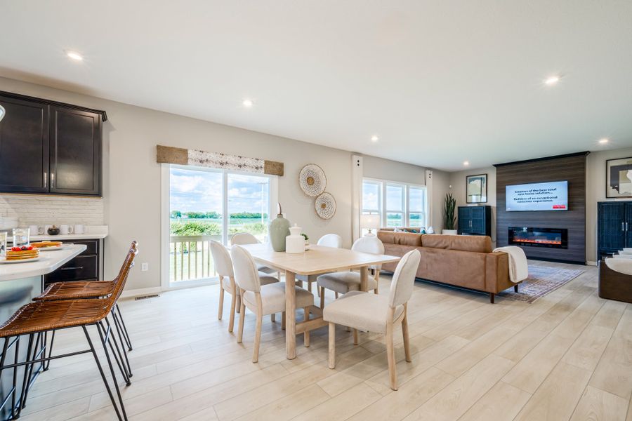 Representative furnished interior of a home built from the Yosemite by Fischer Homes in Twin Lakes, Hoschton (Image 15).