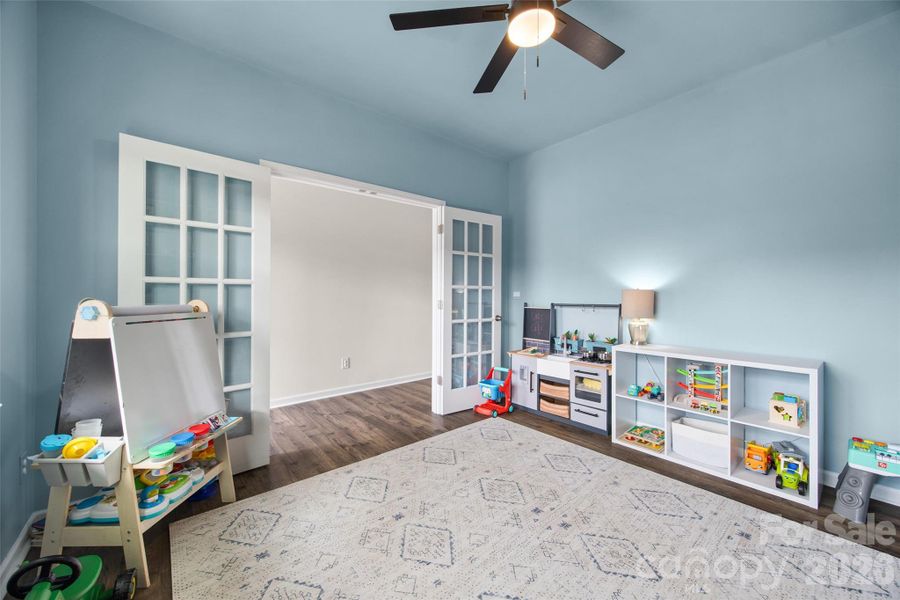 Furnished interior view inside a new home in Fergus Crossing, York (Image 6). Furnished interior view inside a new home in Fergus Crossing, York (Image 6).
