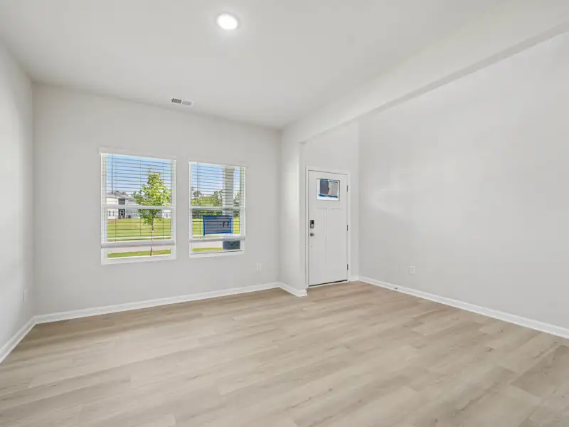 Spacious, unfurnished interior of a new home in Avalon Place - Signature Series, Durham (Image 14).