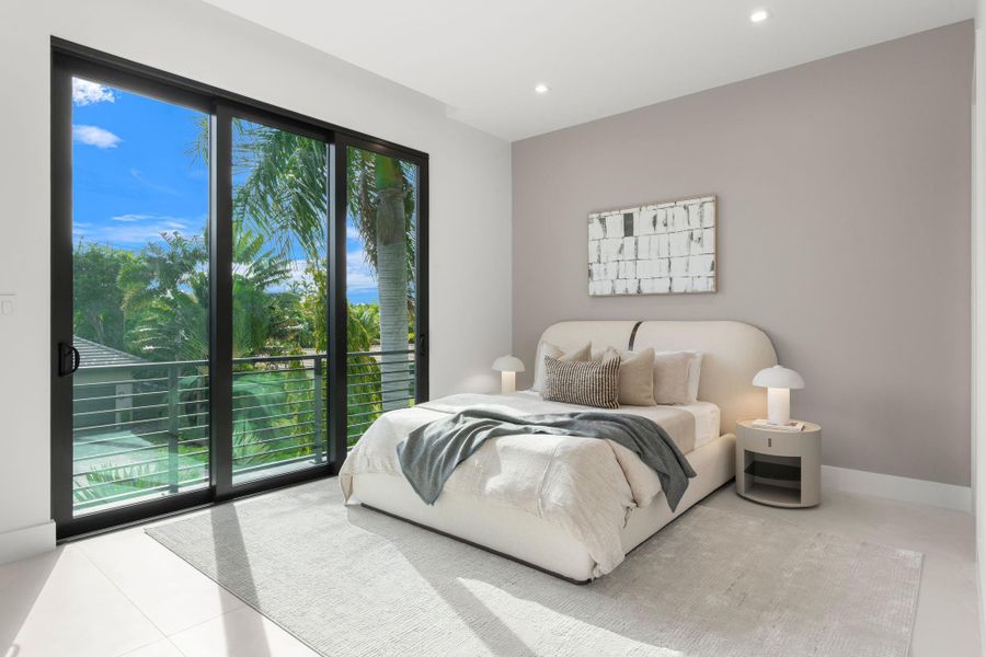 Furnished interior view inside a new home in , Fort Lauderdale (Image 11).