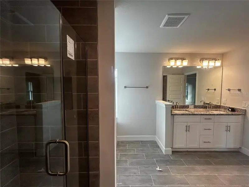 Furnished interior view inside a new home in Port Charlotte, Punta Gorda (Image 7).