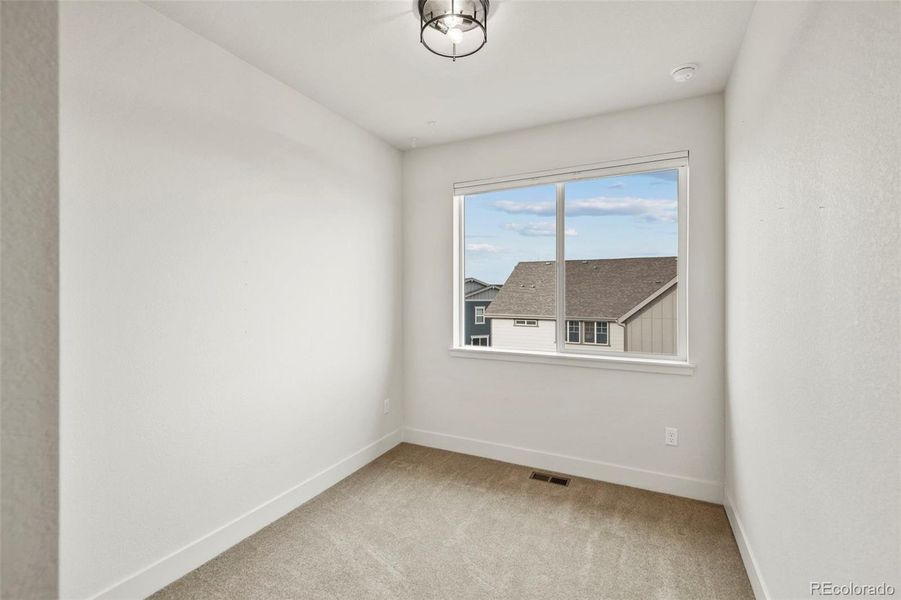 Spacious, unfurnished interior of a new home in , Broomfield (Image 26).