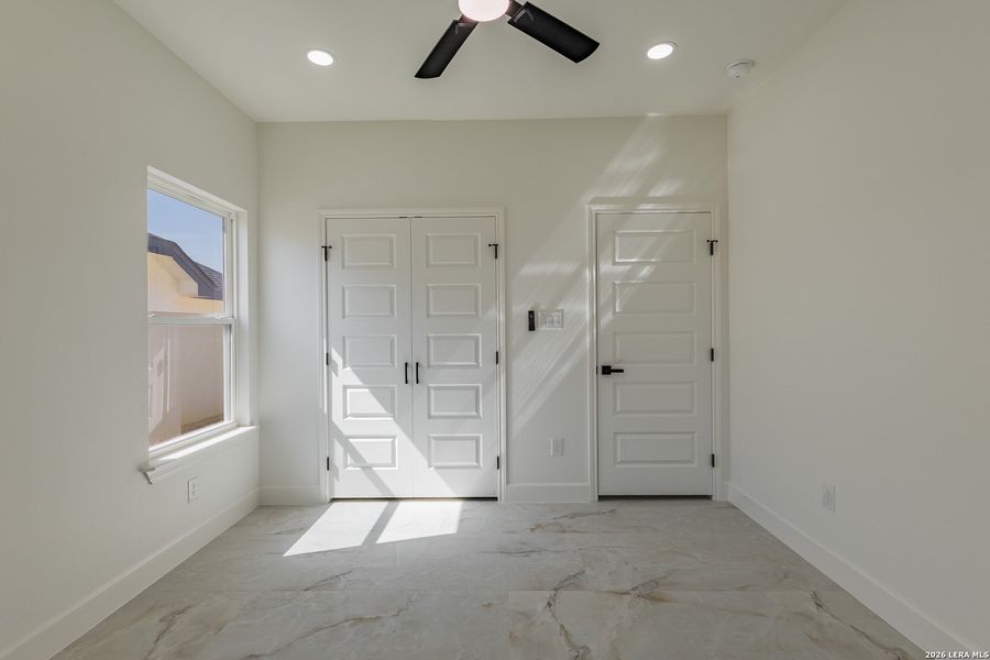 Spacious, unfurnished interior of a new home in , Eagle Pass (Image 28). Spacious, unfurnished interior of a new home in , Eagle Pass (Image 28).
