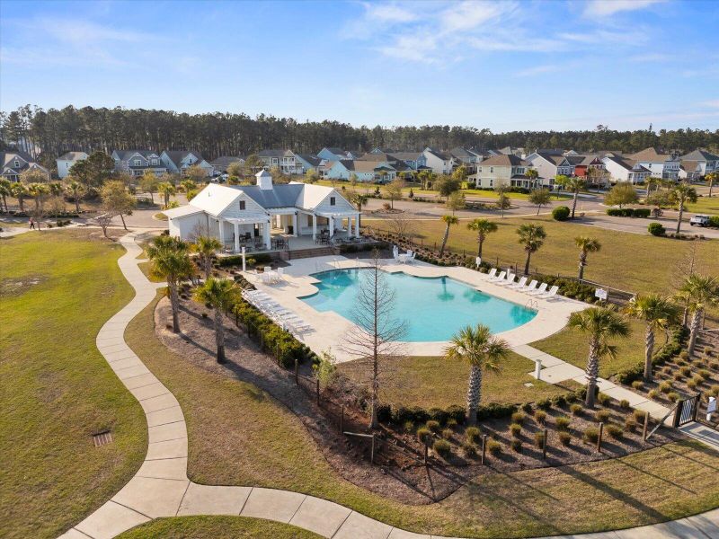 Community amenities in , Summerville (Image 18).