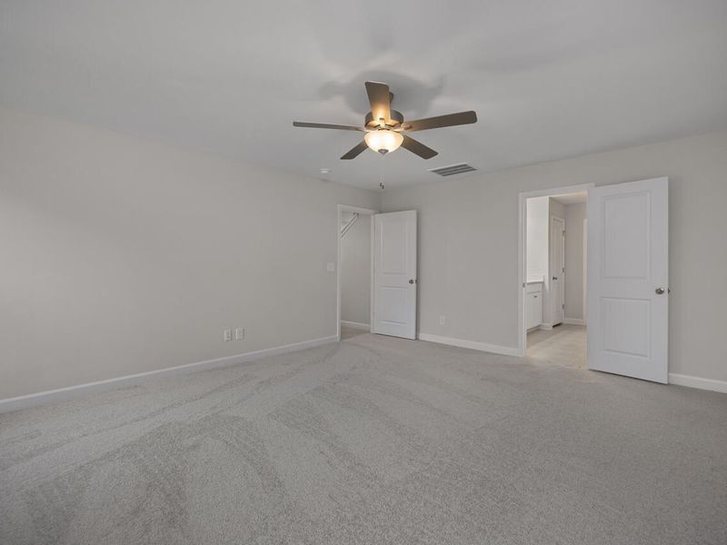 Spacious, unfurnished interior of a new home in Wellers Knoll, Lillington (Image 20).