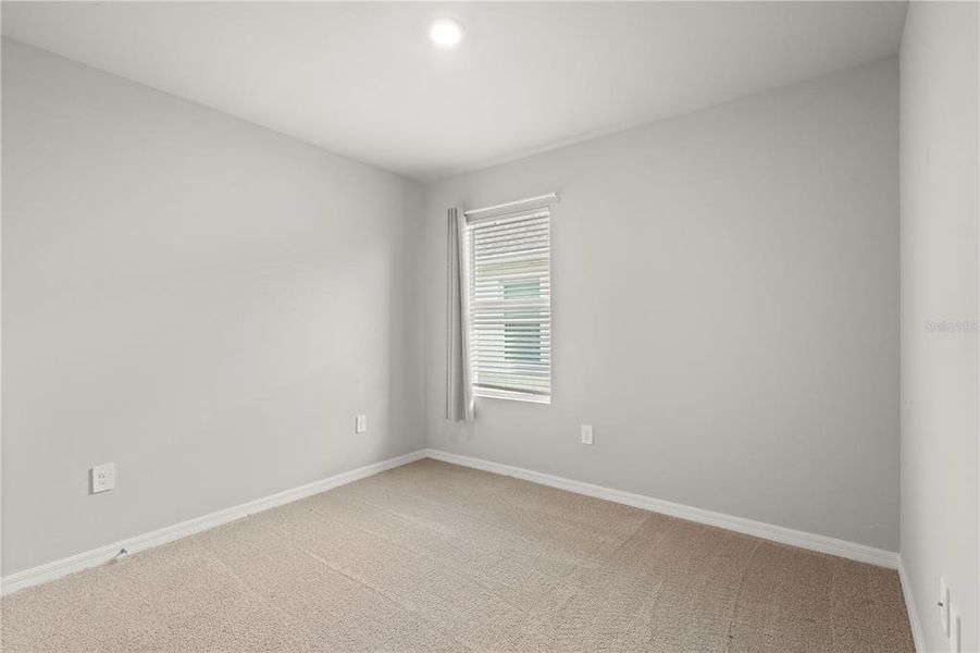 Spacious, unfurnished interior of a new home in , North Port (Image 16).