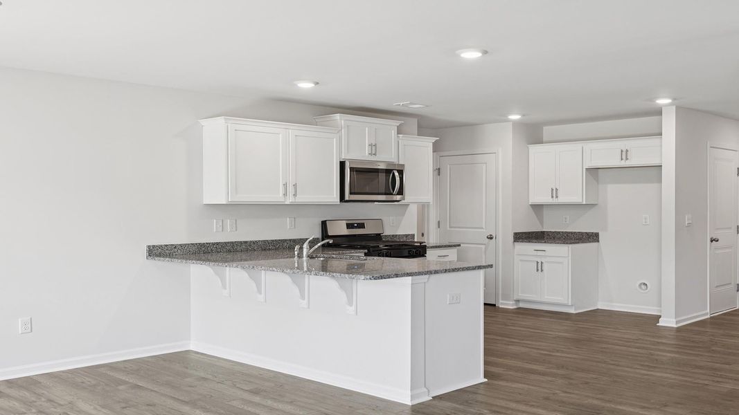 Furnished interior view inside a new home in Cascade Point, Seneca (Image 7).
