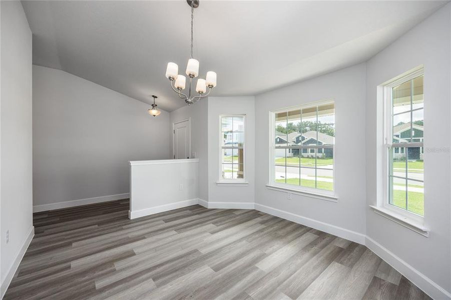 Spacious, unfurnished interior of a new home in Savannah Station, Alachua (Image 18).