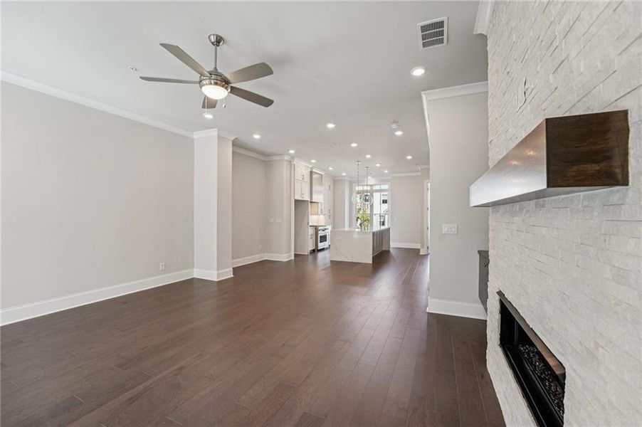 Spacious, unfurnished interior of a new home in Towns on Thompson, Alpharetta (Image 32).
