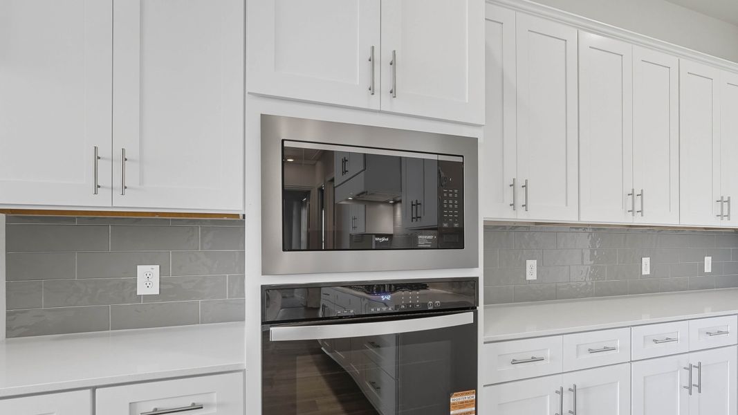 Representative interior finishes for a home built from the CIMARRON by D.R. Horton in Clearview Ranch, Royse City (Image 12). Representative interior finishes for a home built from the CIMARRON by D.R. Horton in Clearview Ranch, Royse City (Image 12).