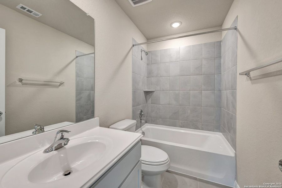 Image 41 of a home in Park Place.