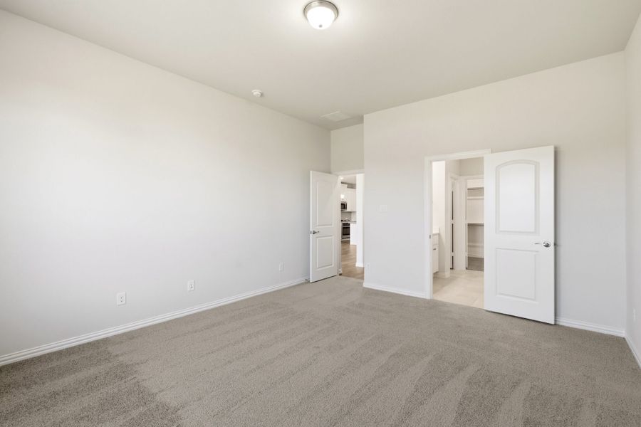 Spacious, unfurnished interior of a new home in Elevon, Lavon (Image 36).