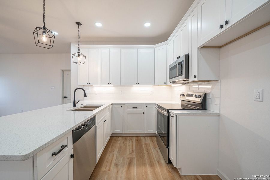 Furnished interior view inside a new home in , La Vernia (Image 5).