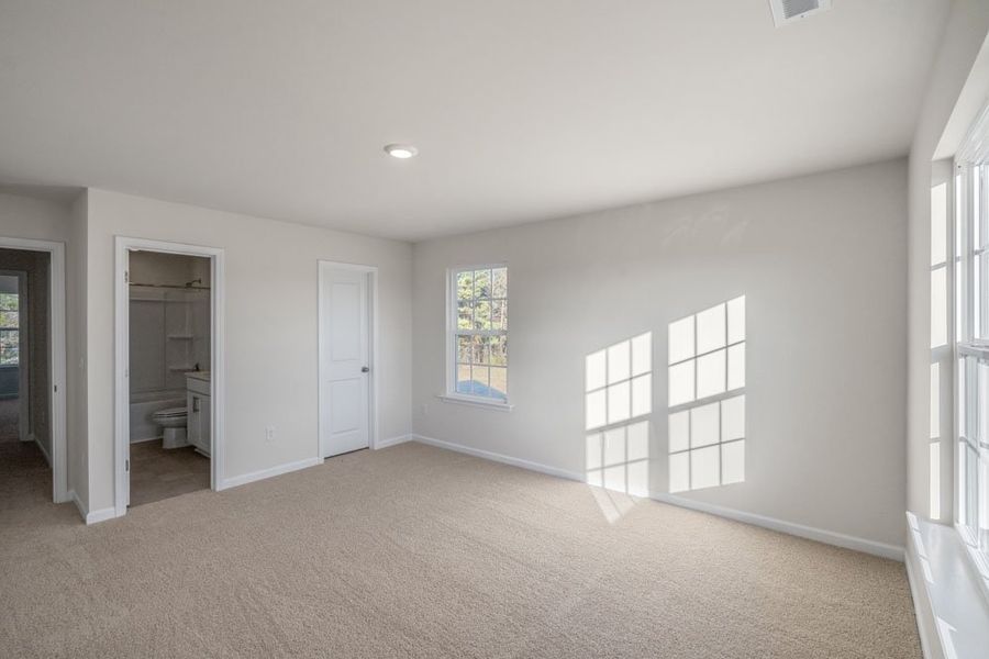 Representative unfurnished interior of a home built from the COLUMBIA by D.R. Horton in Gretchen Pines, West End (Image 34).