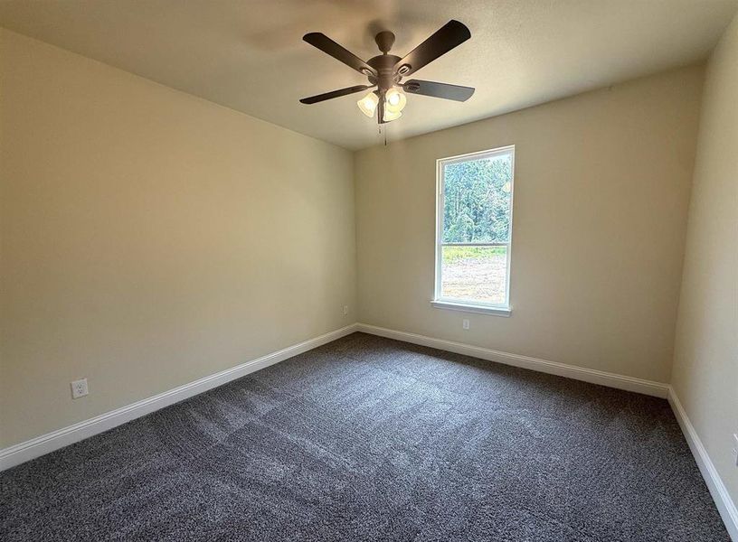 Spacious, unfurnished interior of a new home in , Pittsburg (Image 9).