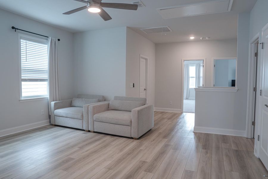 Furnished interior view inside a new home in Park's Edge at Carolina Bay, Charleston (Image 57). Furnished interior view inside a new home in Park's Edge at Carolina Bay, Charleston (Image 57).