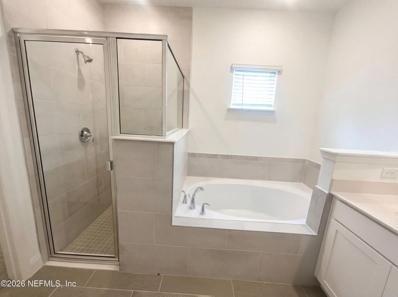 Furnished interior view inside a new home in Tributary, Yulee (Image 8).