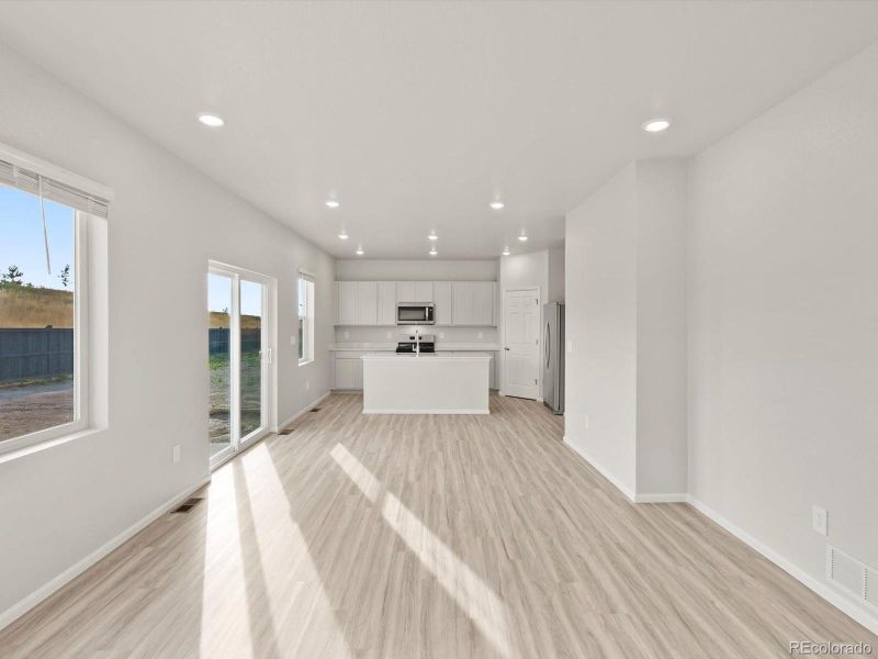 Spacious, unfurnished interior of a new home in Westgate, Greeley (Image 21). Spacious, unfurnished interior of a new home in Westgate, Greeley (Image 21).