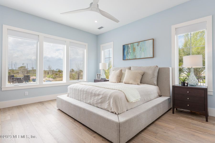 Image 44 of a home in .