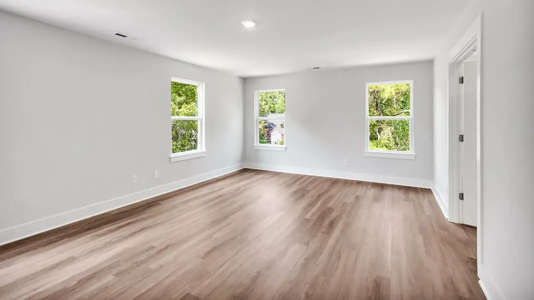Spacious, unfurnished interior of a new home in Brookside, Richlands (Image 25).