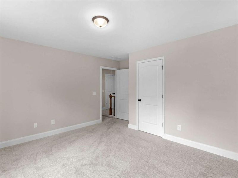 Spacious, unfurnished interior of a new home in , Monticello (Image 35).