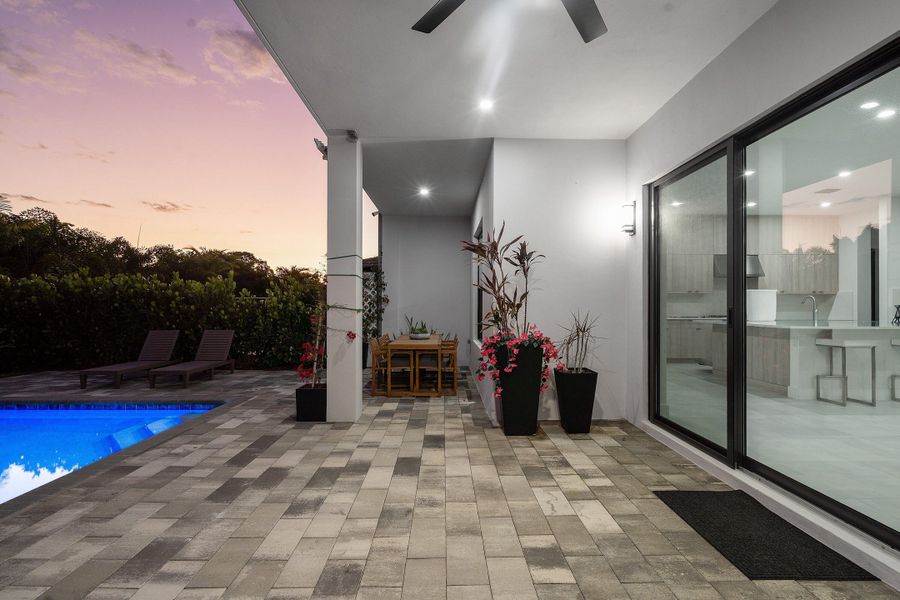 006-8366EssexCountryClubDrive-BocaRaton-