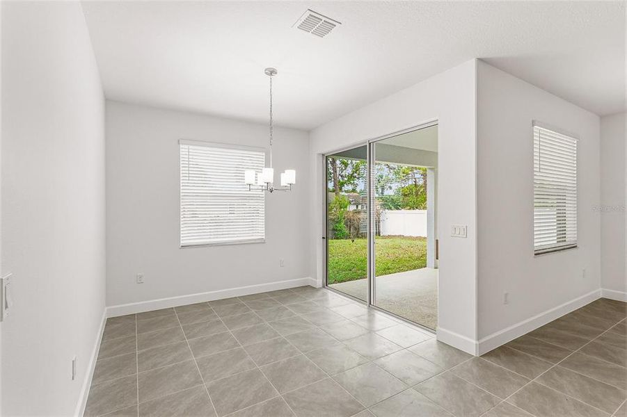 Spacious, unfurnished interior of a new home in , Palm Bay (Image 22).
