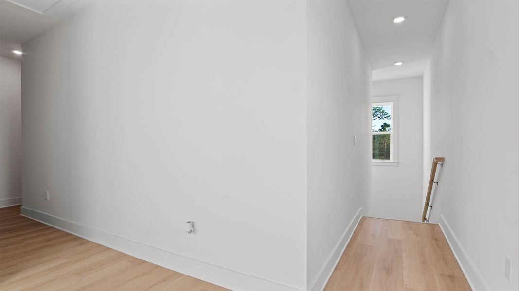 Spacious, unfurnished interior of a new home in Parkside, Santa Rosa Beach (Image 26). Spacious, unfurnished interior of a new home in Parkside, Santa Rosa Beach (Image 26).