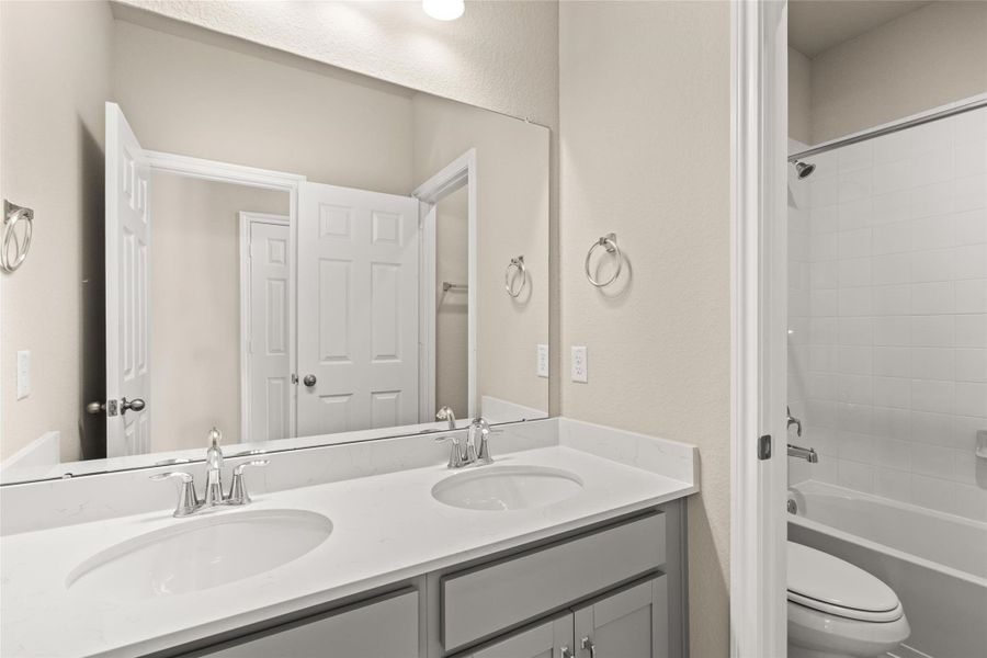 Note: Sample product photo. Actual exterior and interior selections may vary by homesite. Photo may be virtually staged Note: Sample product photo. Actual exterior and interior selections may vary by homesite. Photo may be virtually staged