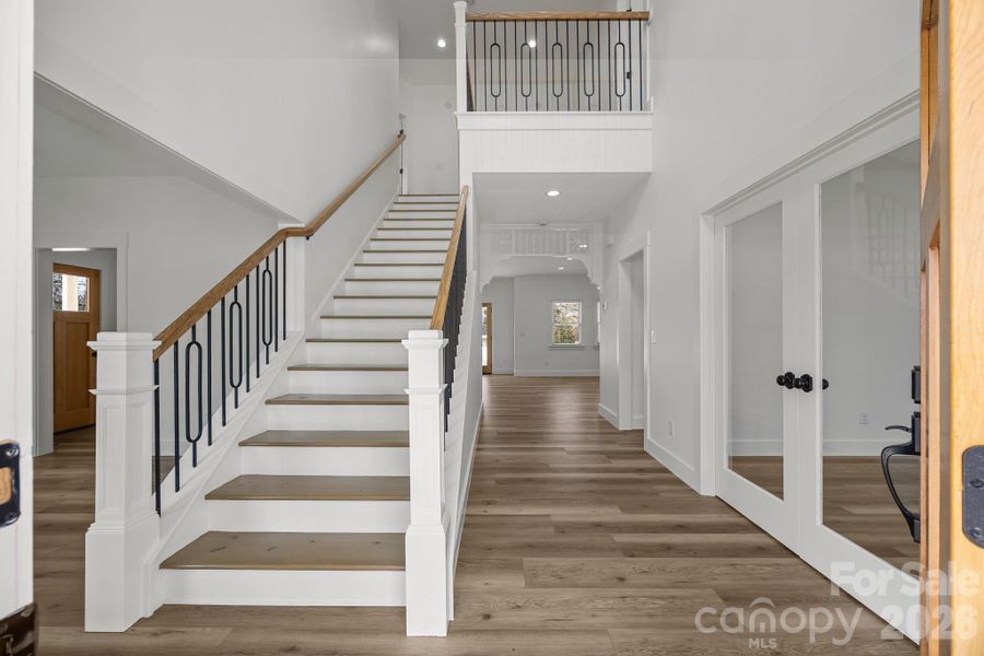 Spacious, unfurnished interior of a new home in , Salisbury (Image 18).