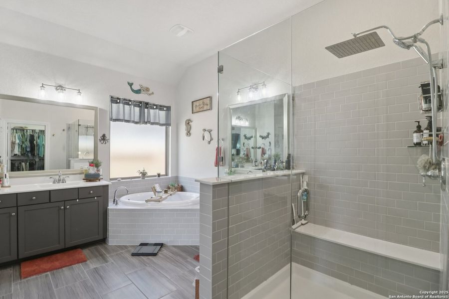 Furnished interior view inside a new home in Stillwater Ranch, San Antonio (Image 25).