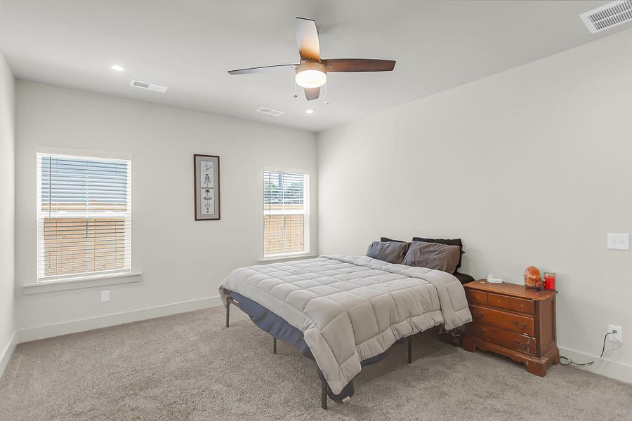 Furnished interior view inside a new home in , North Charleston (Image 11).