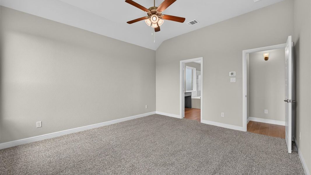 Spacious, unfurnished interior of a new home in Treeline, Justin (Image 31). Spacious, unfurnished interior of a new home in Treeline, Justin (Image 31).