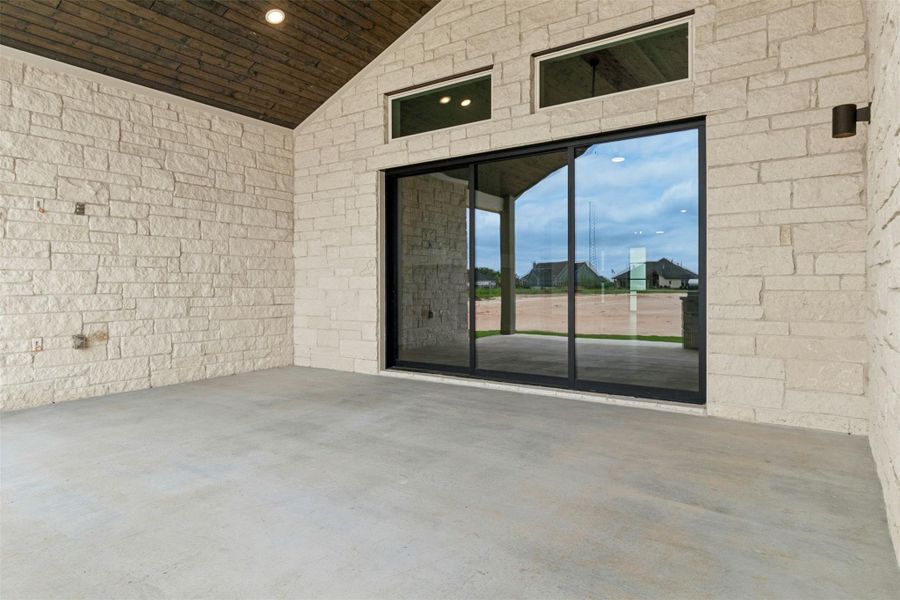 Exterior details and patio area of a home in Leander Estates, Leander (Image 15).